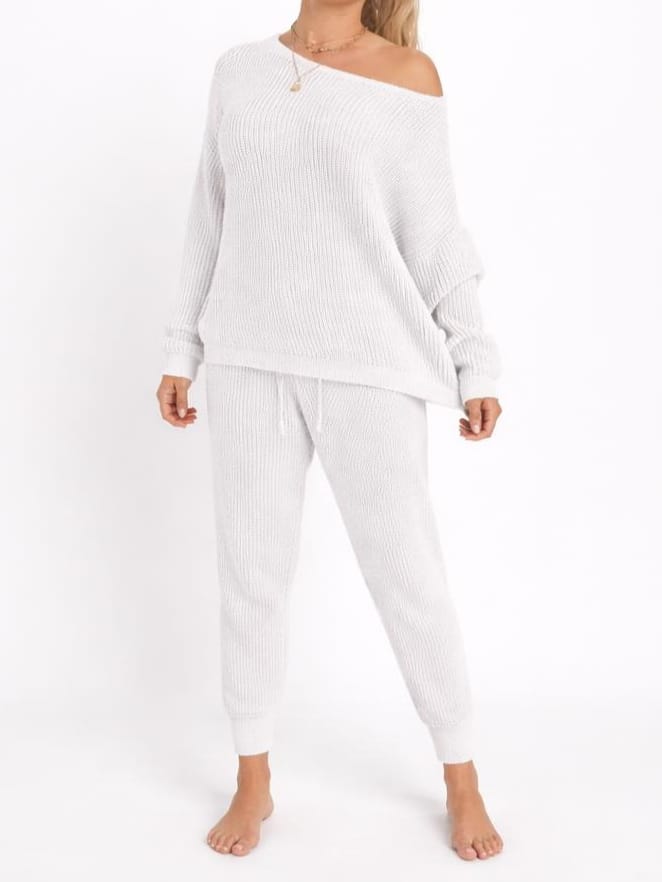 Sweater with Wide Sleeves and Knit Pants Set - Luxe Atire